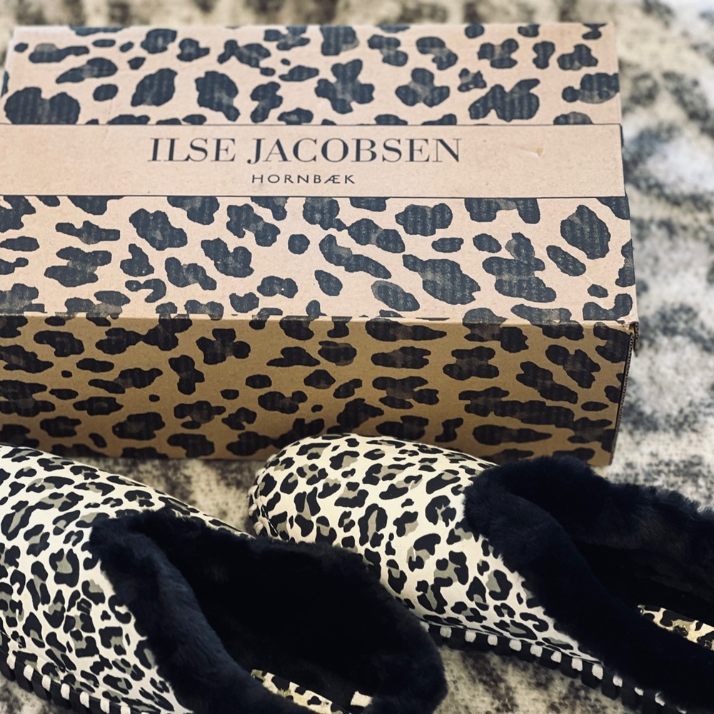 NWT Ilse Jacobsen Leopard Print Slippers